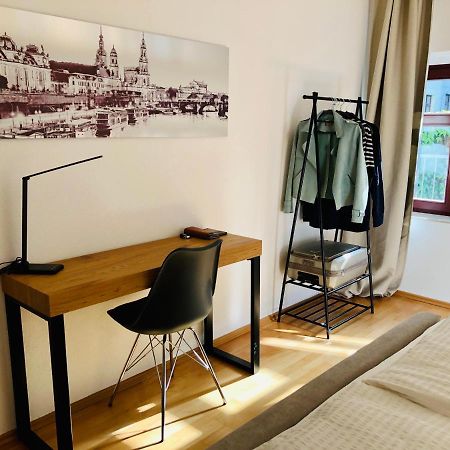 helles 2 Raum Apartment mit eigener Terrasse Dresden Altstadt Exterior foto